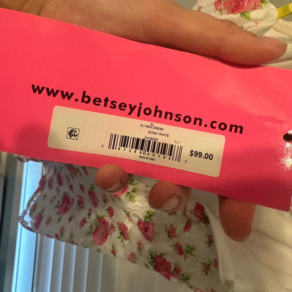 NWT Betsey Johnson Ali White Pink Mini Dress - Picture 9 of 13